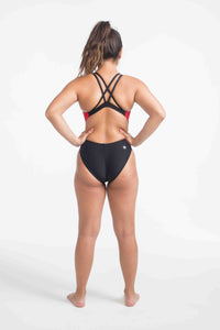 Sporty Style with Curvy Side Panels